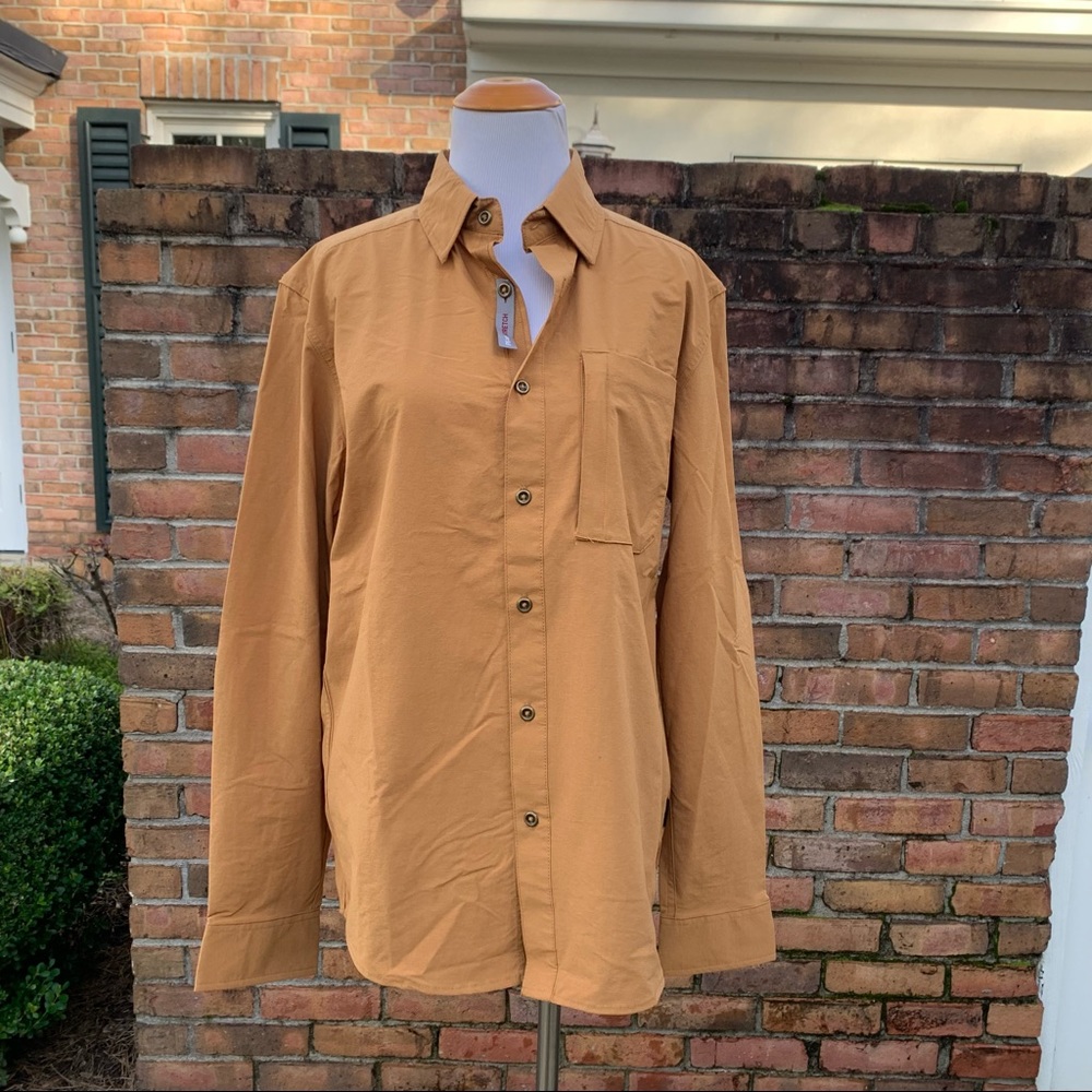 🏷️Men’s NEW Swiss Tech Peak Stretch Button Down Shirt Small S 34-36 NWOT